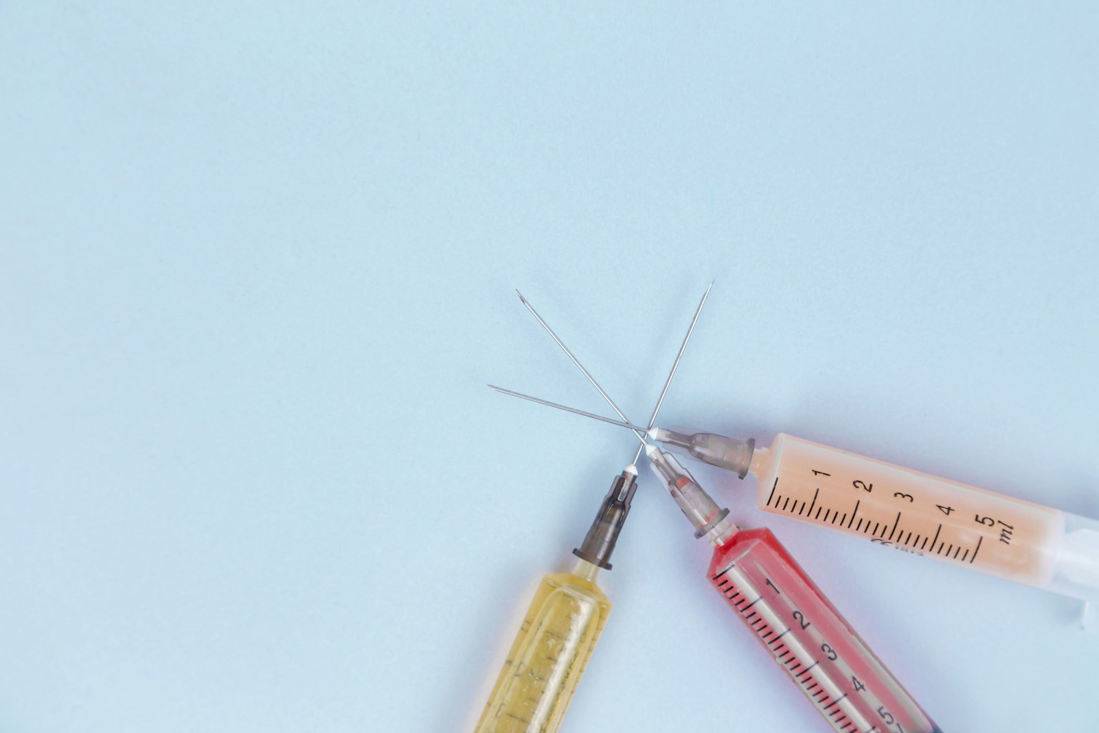 Semaglutide vs Tirzepatide: Which GLP-1 Is Actually Better for Weight Loss — and How Do You Know Whi