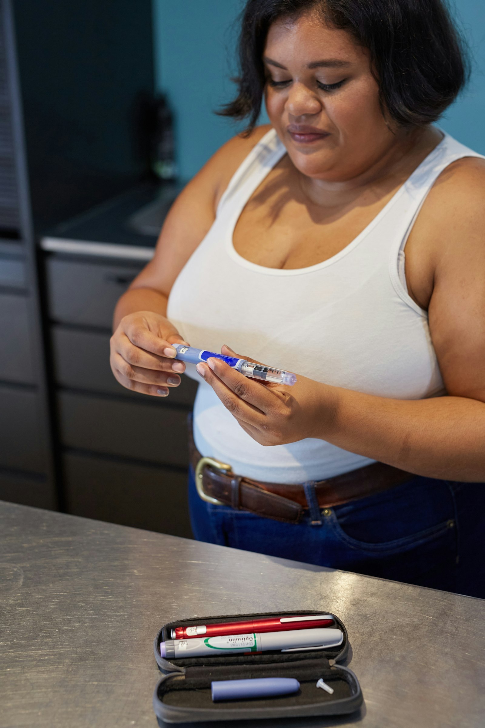Why Do Some People Experience Weight Loss Resistance with GLP-1 Injections? Understanding the Factor